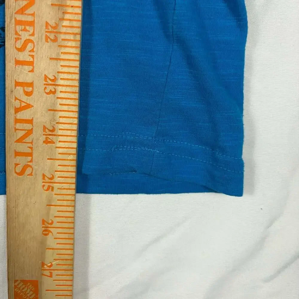 Vertical Sport V-Neck T-Shirt Size L Blue Graphic Zip Pocket